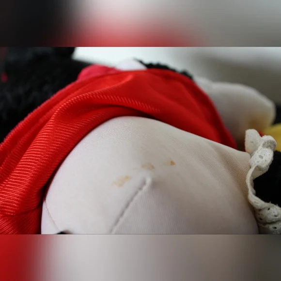 Minnie Mouse Stuffed Toy. - Picture 9 of 9